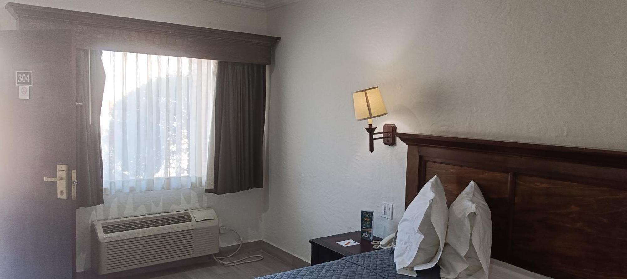 Hotel Siesta Real Mexicali Bagian luar foto