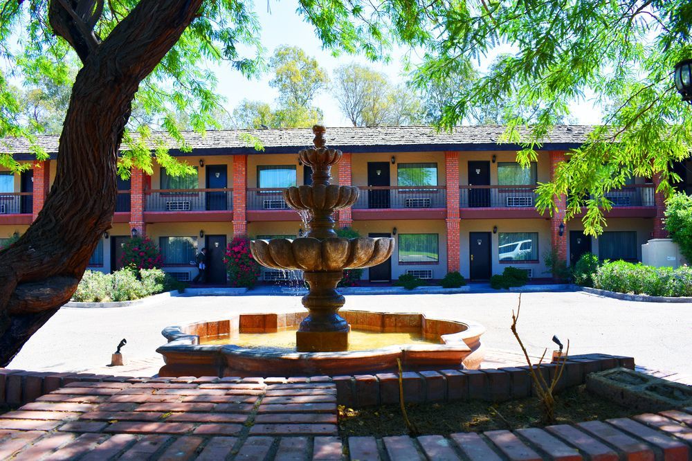 Hotel Siesta Real Mexicali Bagian luar foto